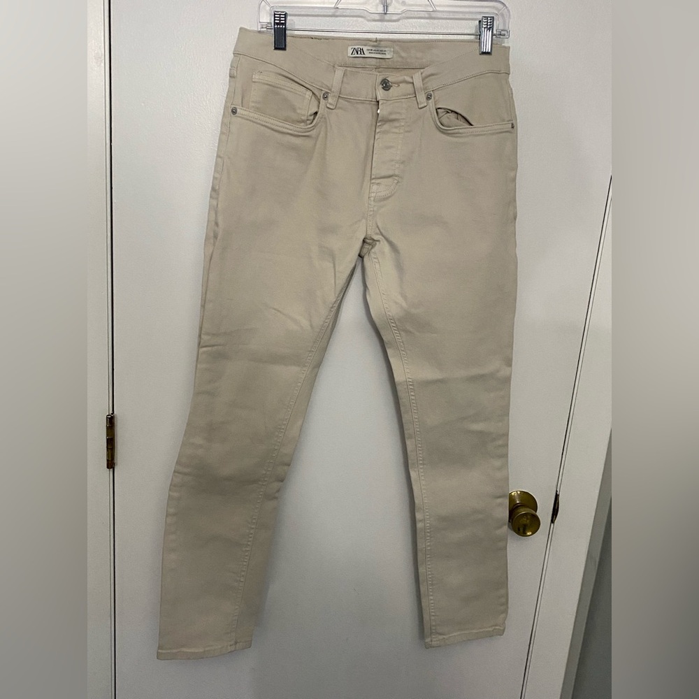 Zara Sz 31 US Cream colored skinny leg jeans